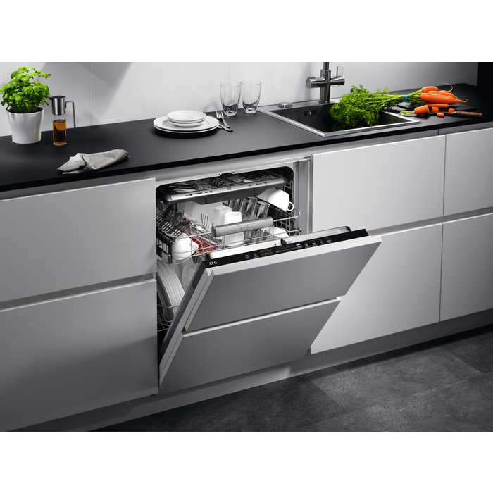 AEG - Dishwasher 60 cm - FSE83838P